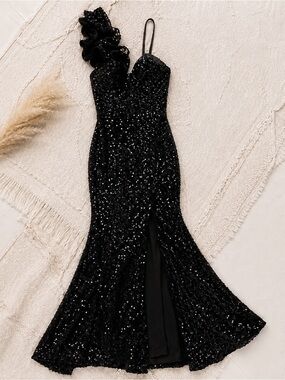 Fashion Nova Black One-Shoulder Sequin Mermaid Gown